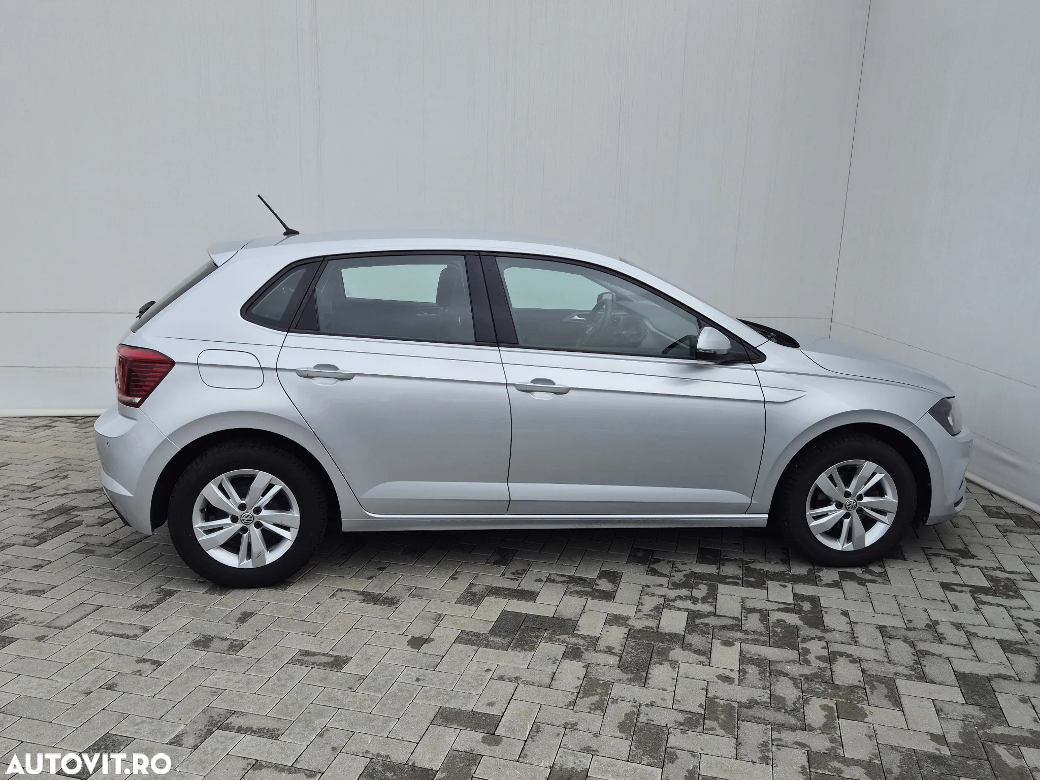 Volkswagen Polo 1.0 TSI DSG Comfortline - 5
