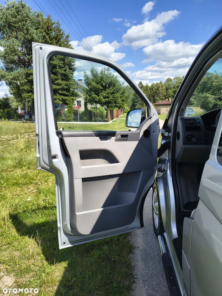 Volkswagen TRANSPORTER T5 Klima Elektryka Tempomat Duże Radio Brygadówka Dubel Kabina Klapa Rury - 7