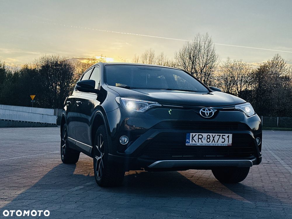 Toyota RAV4 2.0 Premium 4x4 - 2
