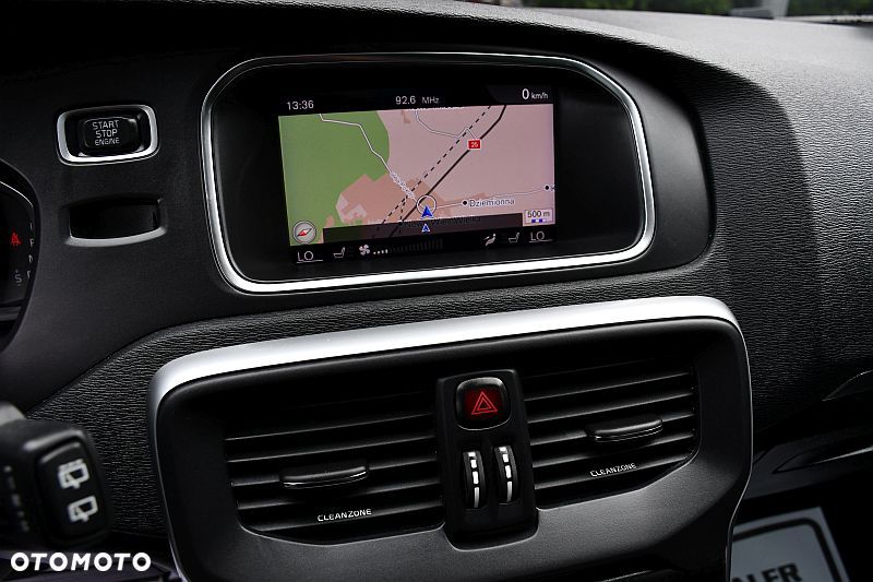 Volvo V40 T4 Geartronic RDesign - 15