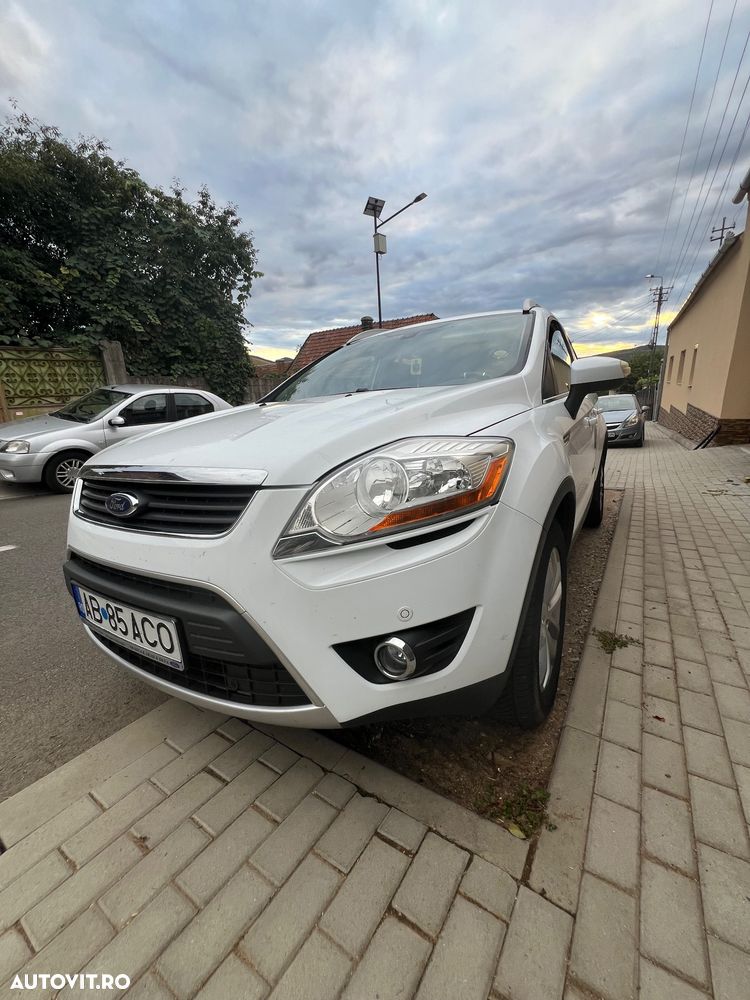 Ford Kuga 2.0 TDCi Titanium - 3
