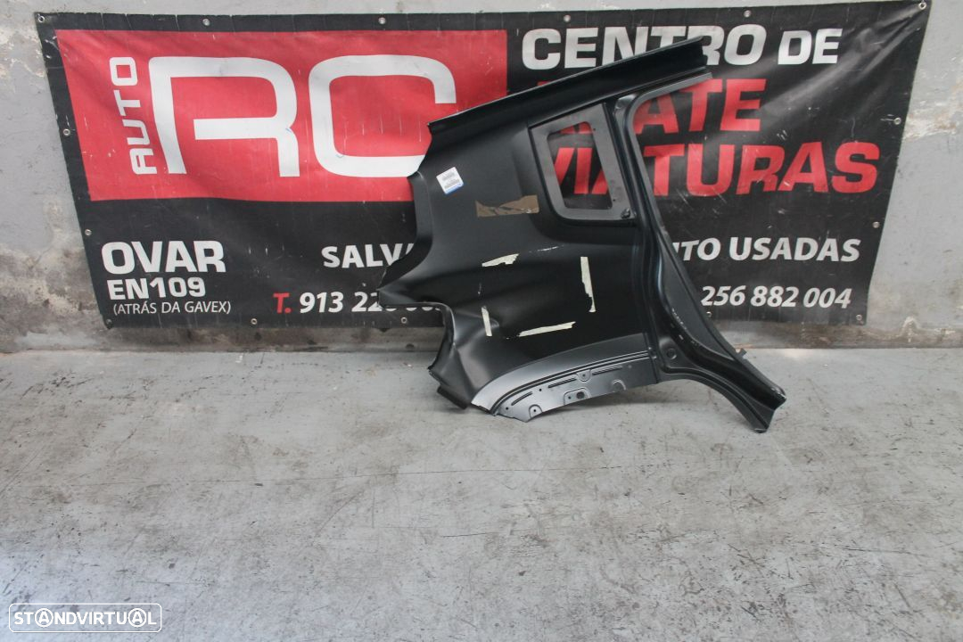 Painel trás esquerdo Jeep Renegade - 2