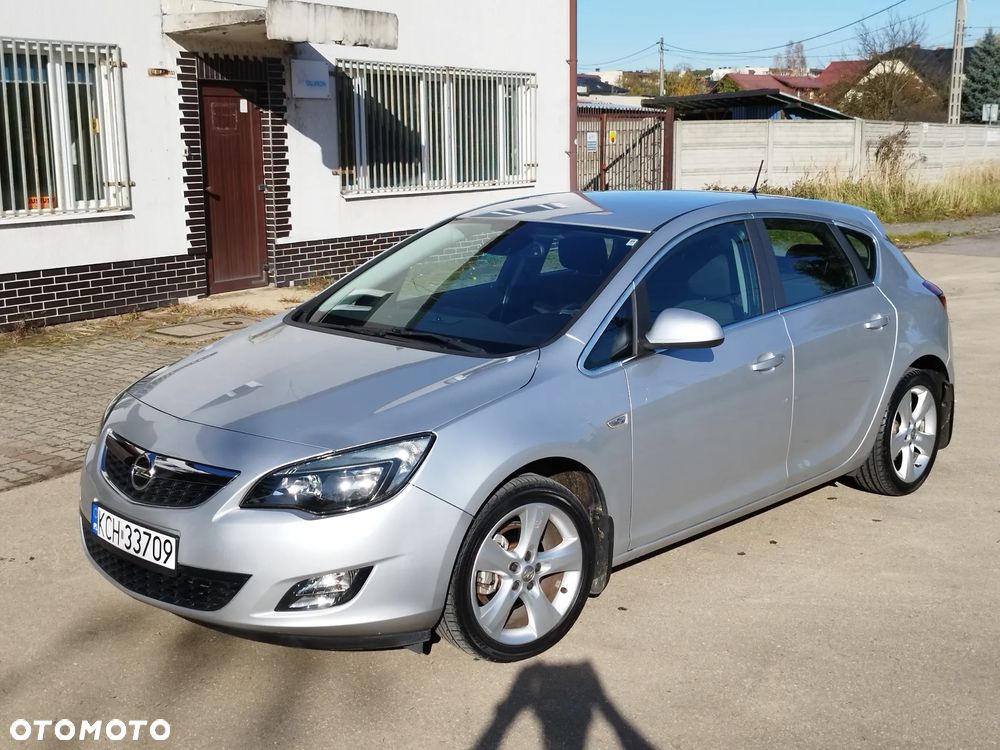 Opel Astra IV 1.4 T Enjoy - 2