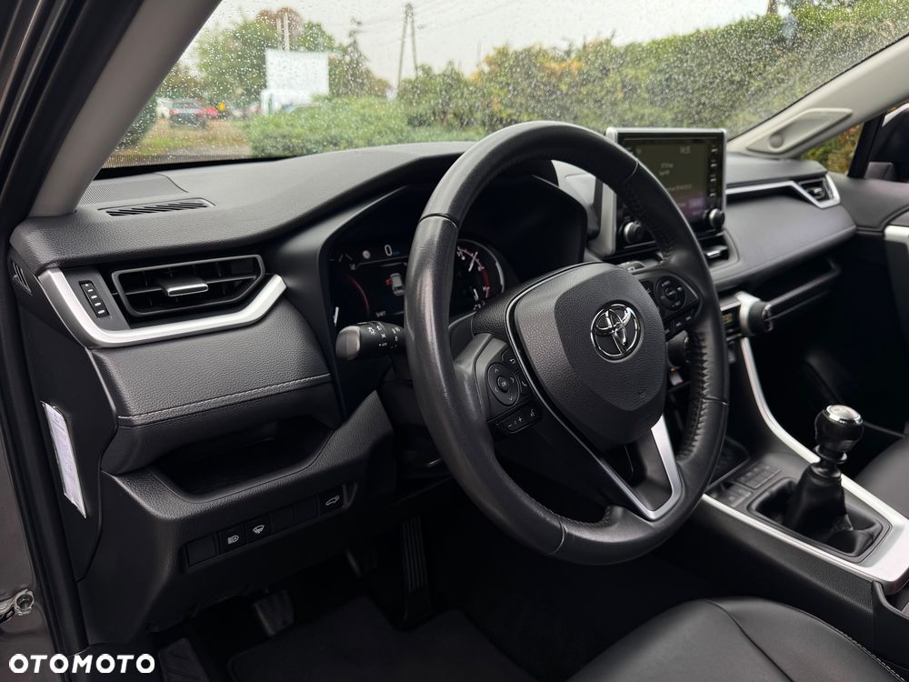 Toyota Rav4 2022 photo 5