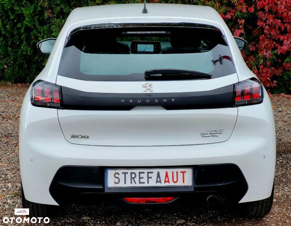 Peugeot 208 - 21