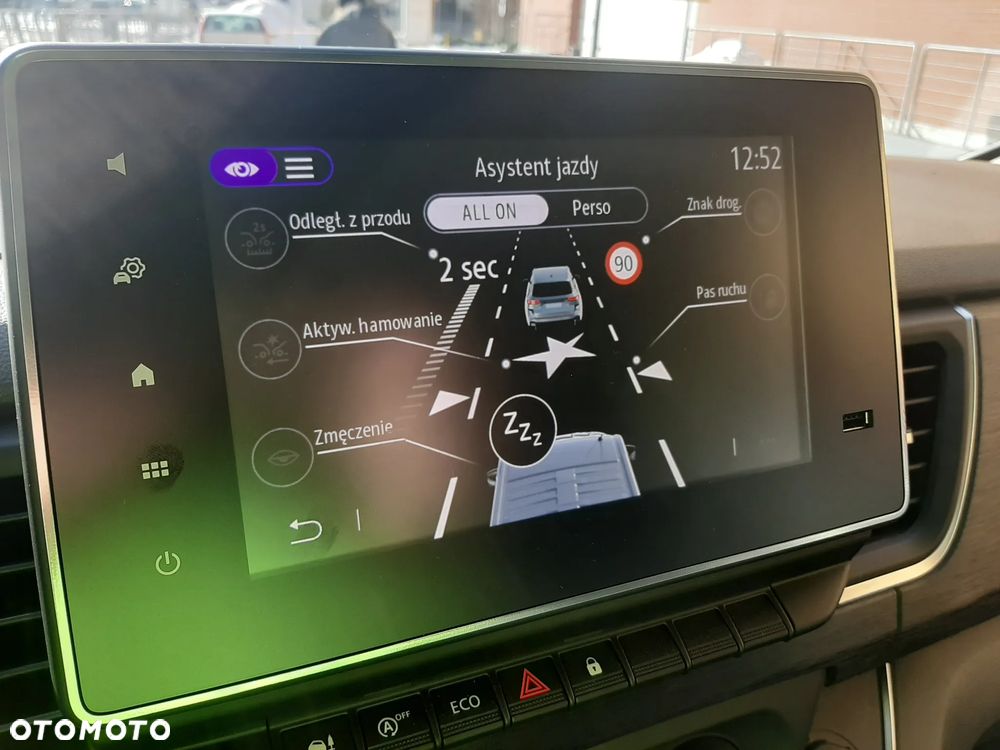 Renault Trafic 2.0 dCi EDC - 25