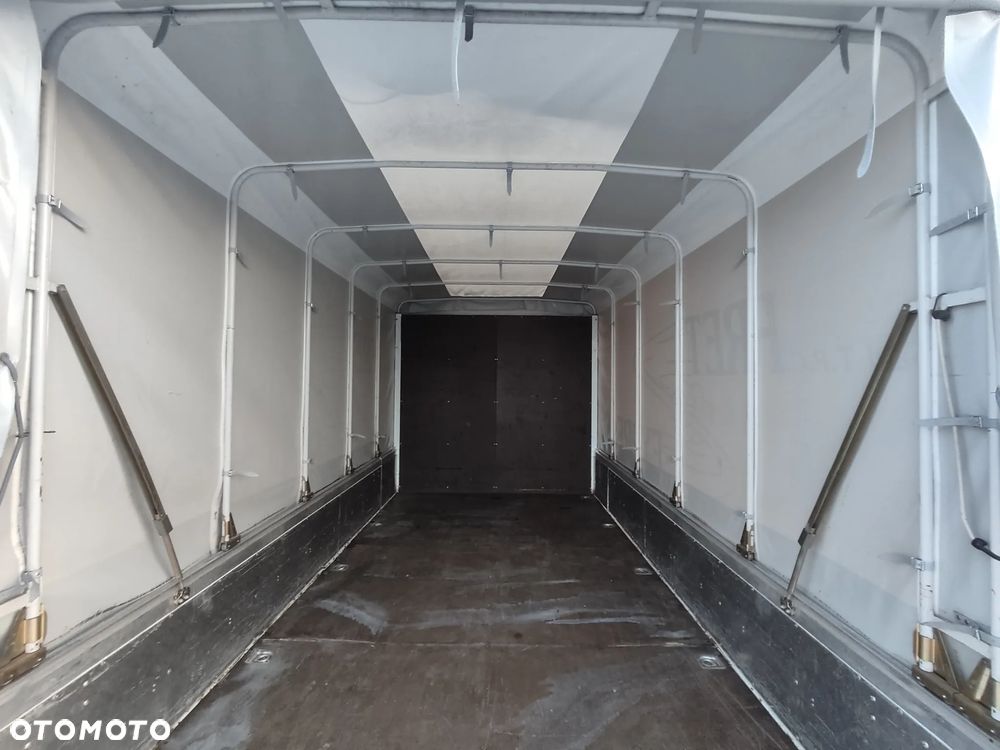Ford Transit - 26