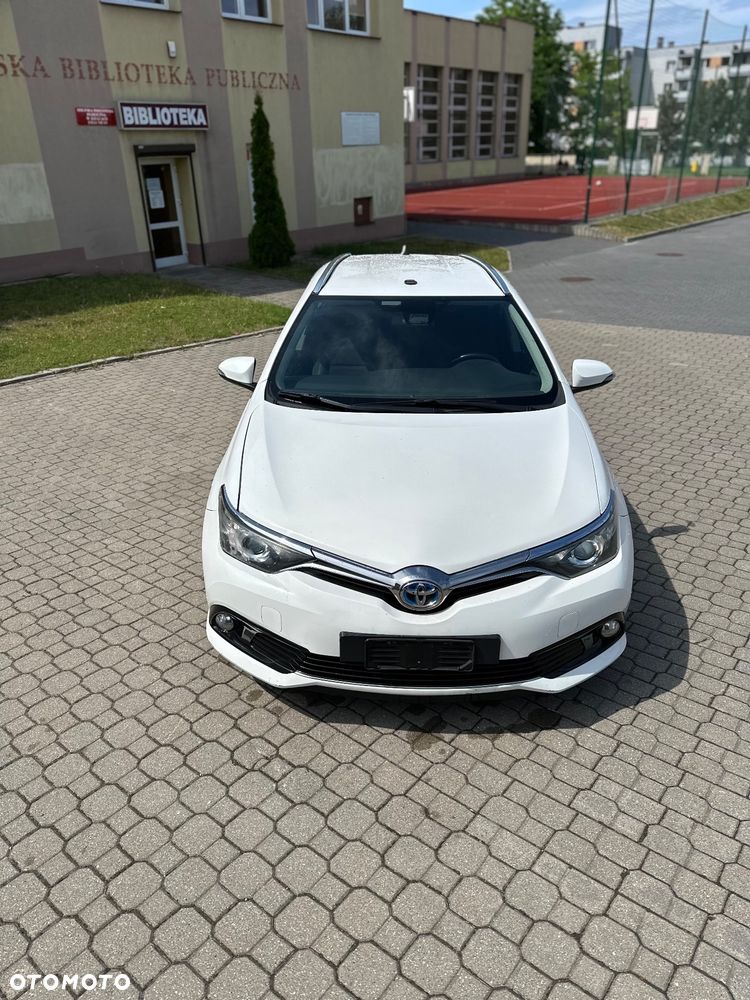 Toyota Auris - 4