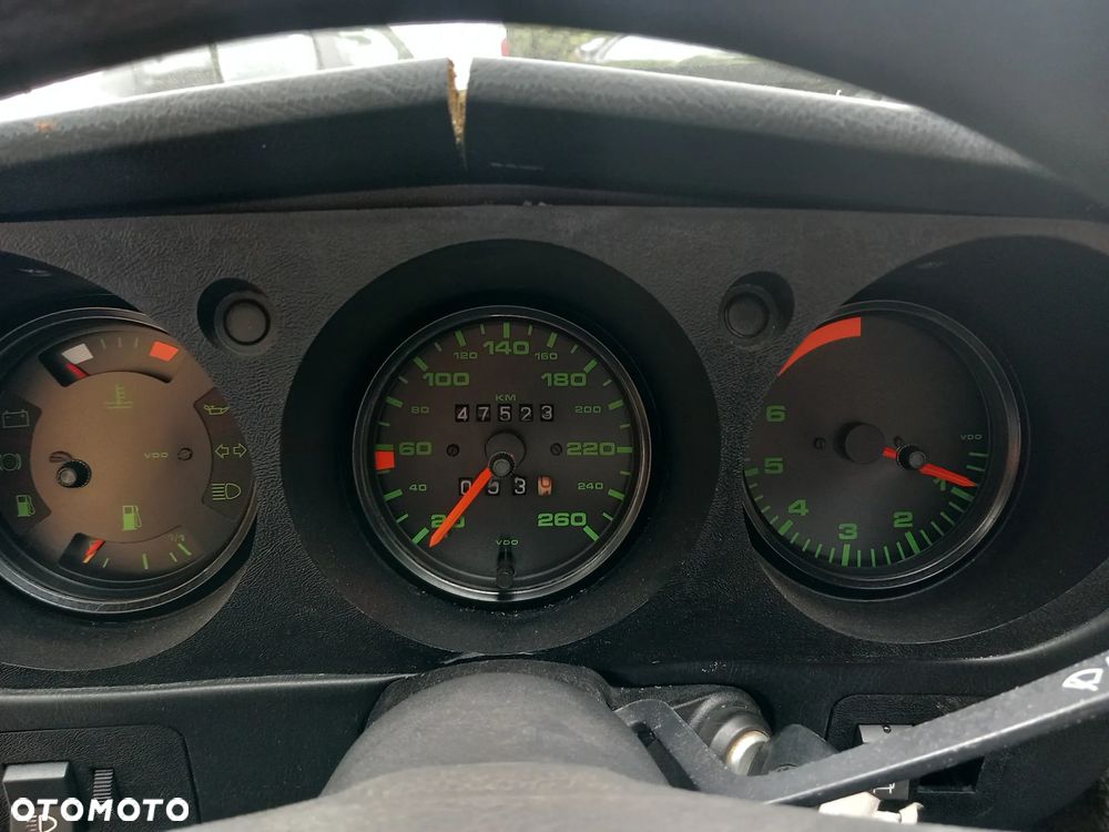 Porsche 924 - 27