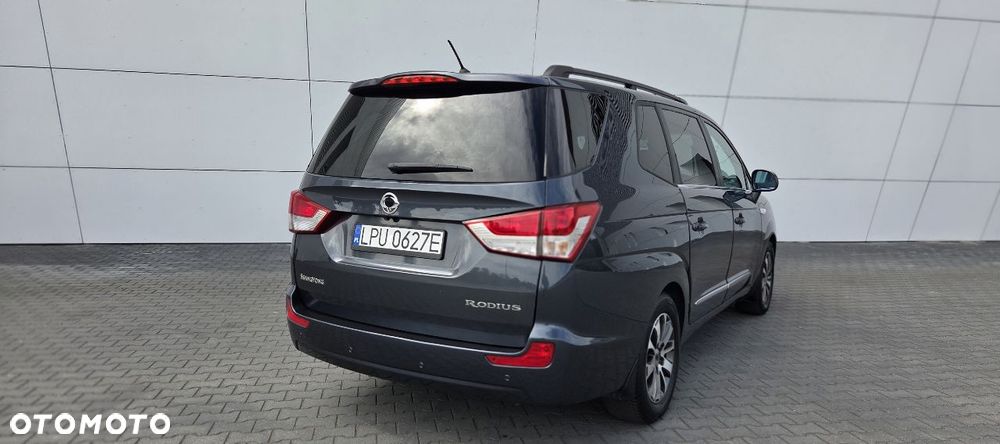 SsangYong/KGM Rodius 2.2 e-XDi220 Automatik 4WD Sapphire - 11