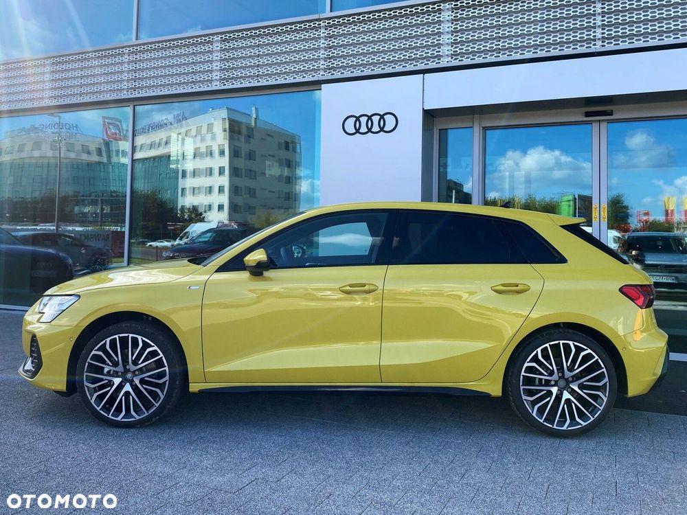 Audi A3 Sportback - 4