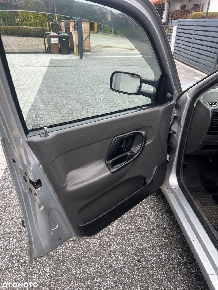 Volkswagen caddy - 31