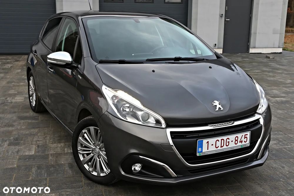 Peugeot 208 1.2 PureTech Style - 13