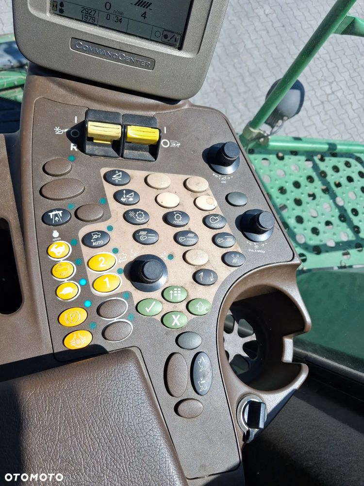 John Deere T 660i - 26