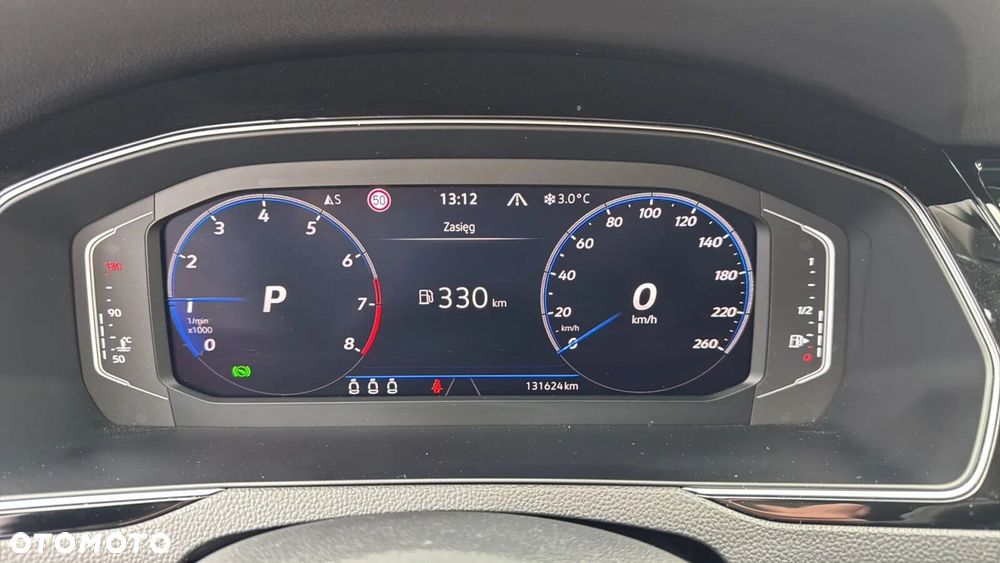 Volkswagen Passat - 21