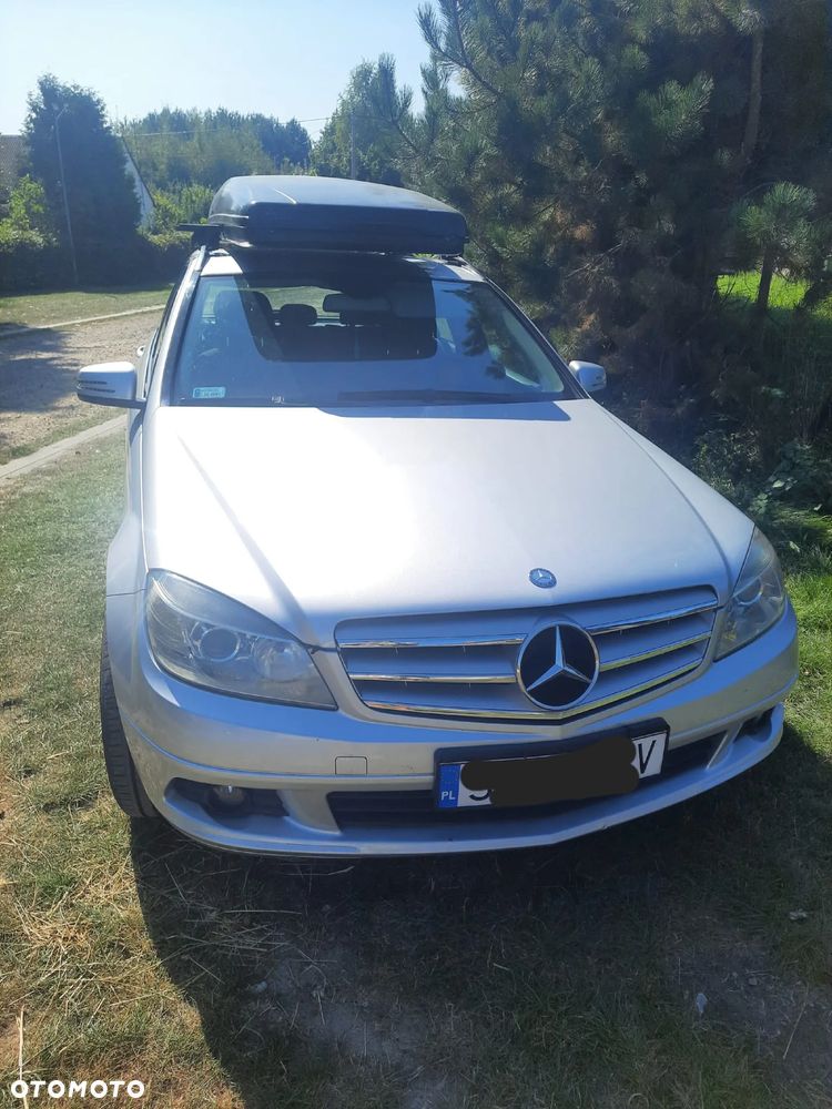 Mercedes-Benz Klasa C 180 T Kompressor BlueEFFICIENCY Elegance - 2