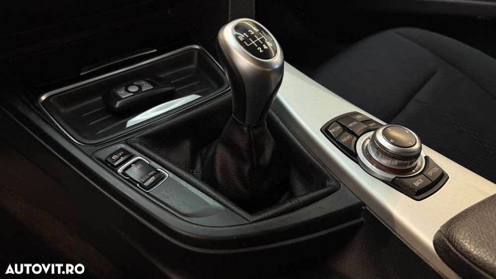 BMW Seria 3 - 18