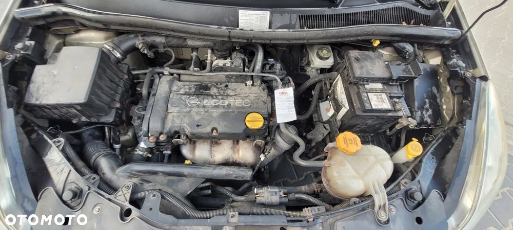 Opel Corsa - 32