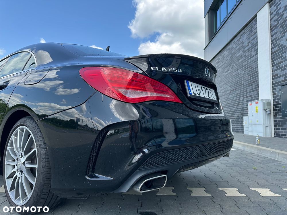 Mercedes-Benz CLA 250 7G-DCT AMG Line - 16