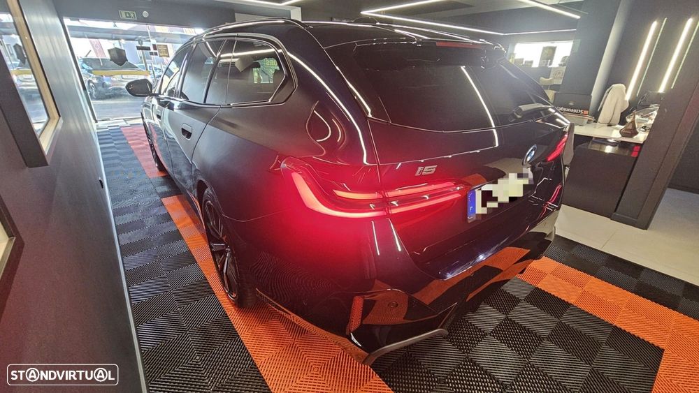 BMW i5 Touring eDrive40 - 5
