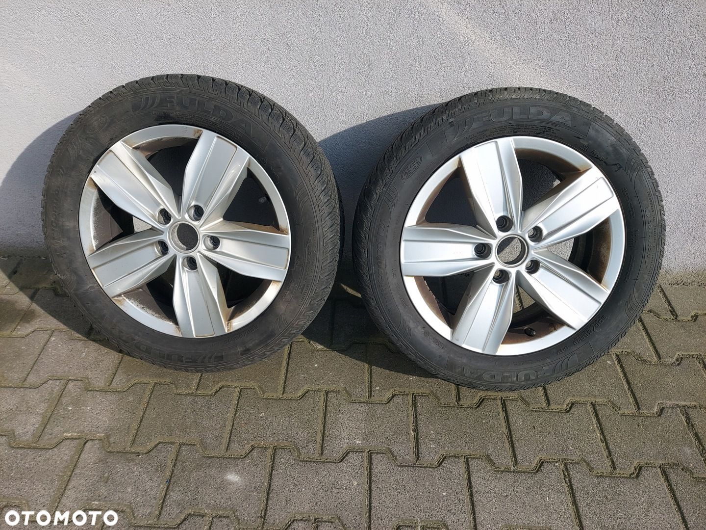 KOŁO FELGA ALUMINIOWA VW 16 205X55 2K5601025Q - 1