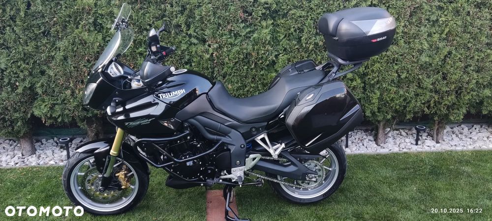 Triumph Tiger - 2