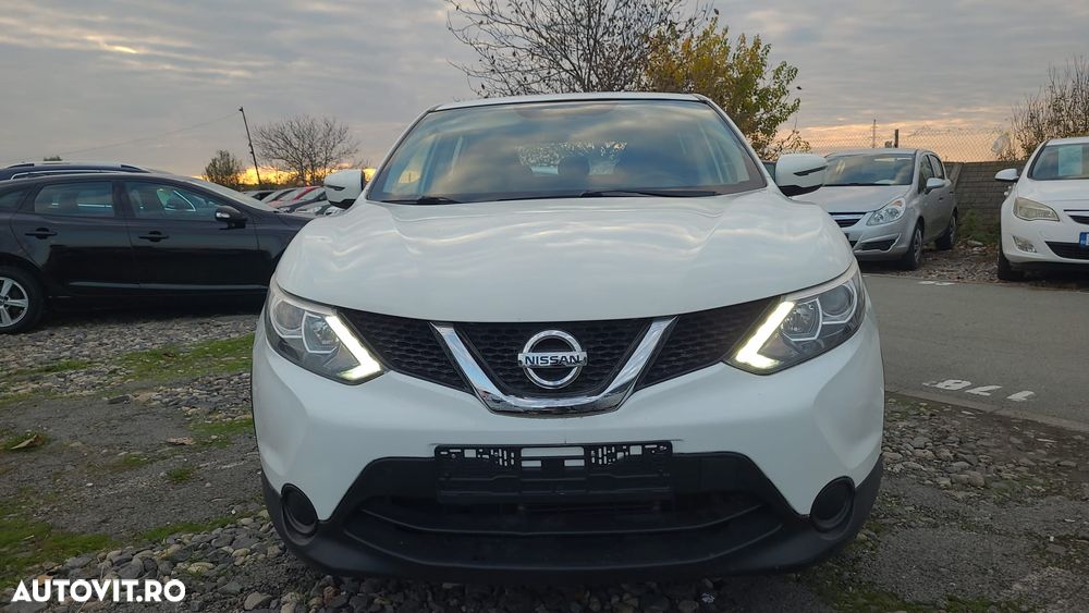 Nissan Qashqai - 2