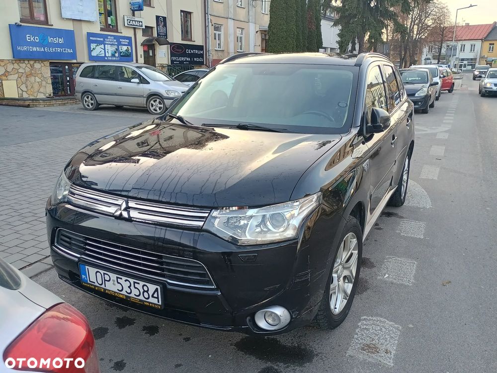 Mitsubishi Outlander 2.0 4WD Top - 1