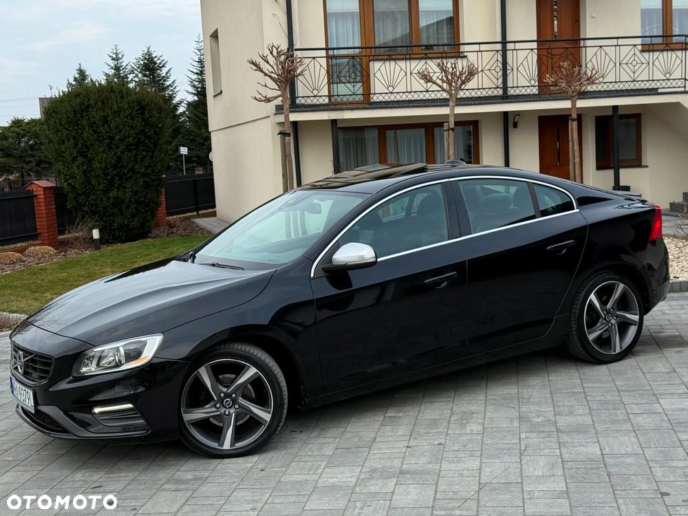 Volvo S60 D4 Drive-E R-Design Momentum - 4