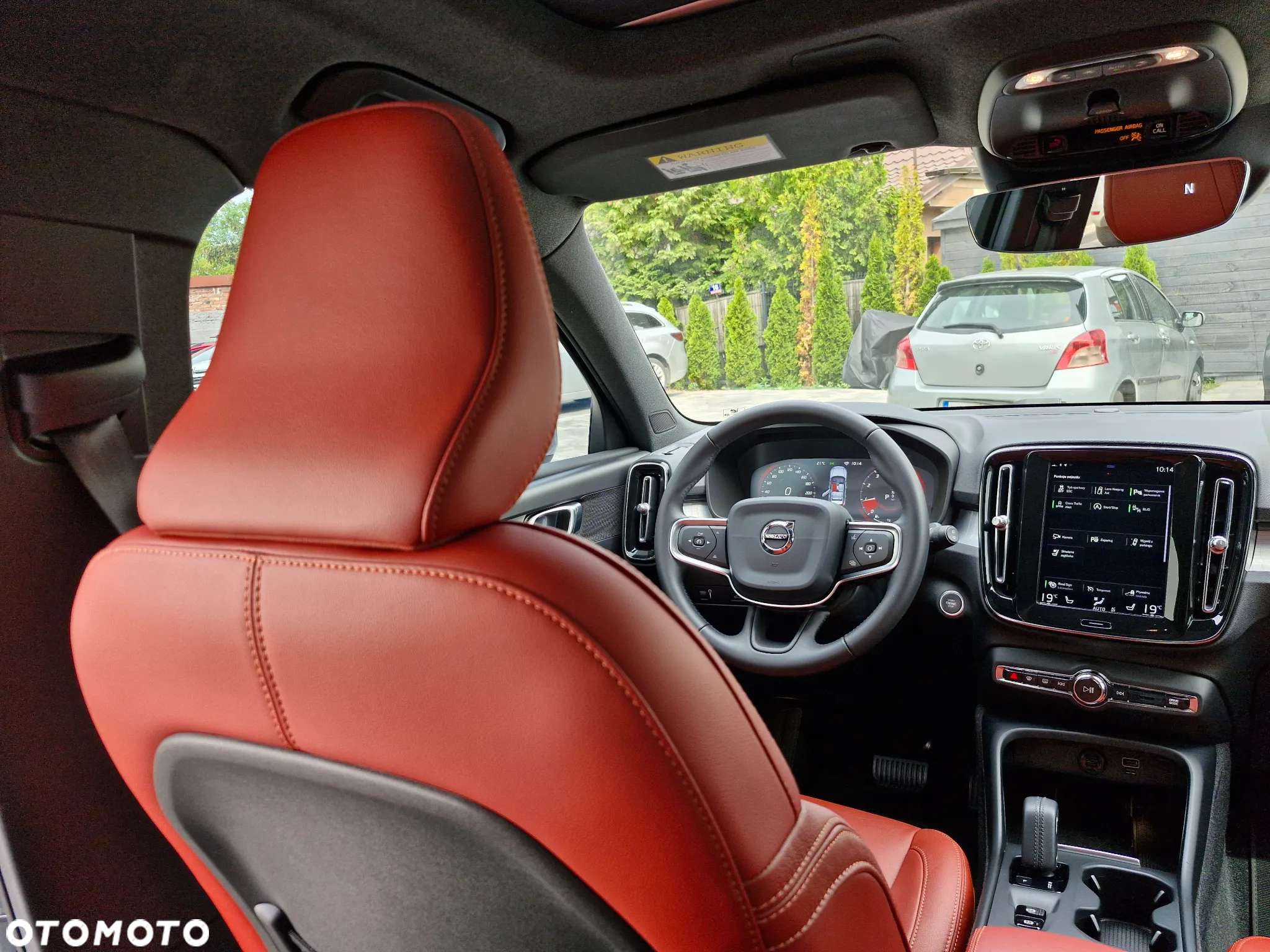 Volvo XC 40 T5 AWD Momentum Pro - 28