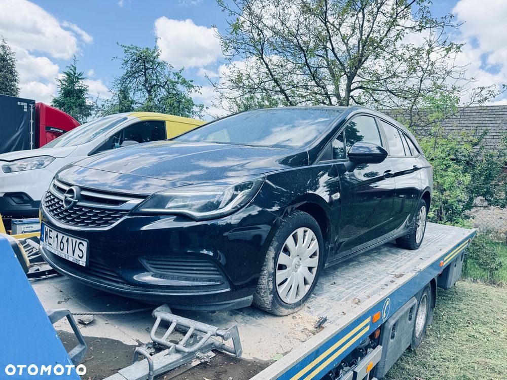 Opel Astra 1.6 CDTI Enjoy S&S - 1