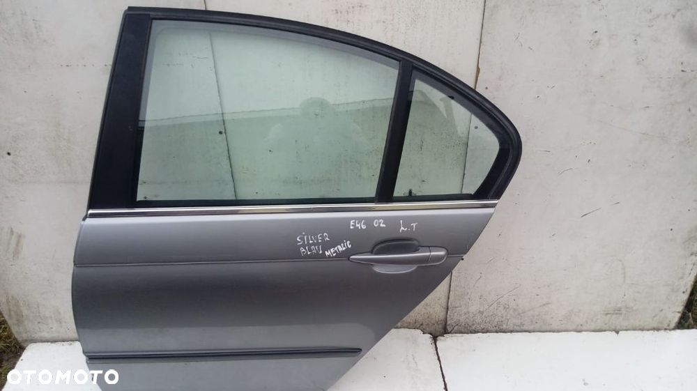 DRZWI LEWE TYLNE TYŁ BMW E46 SILBERGRAU  SEDAN - 1