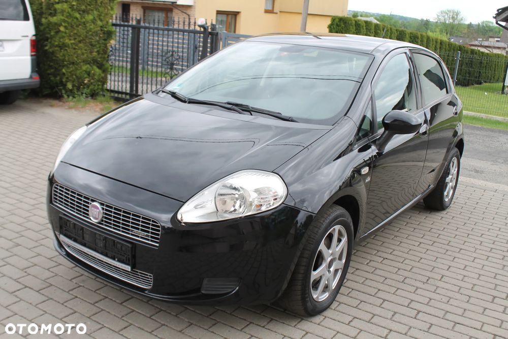 Fiat Punto 1.4 16V Dynamic - 2