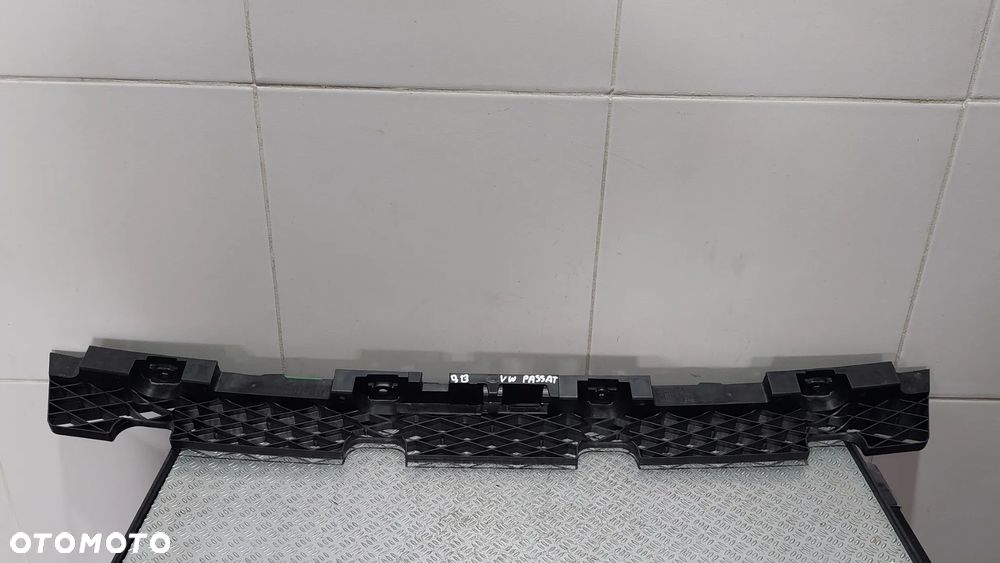 ŚLIZG ZDERZAKA TYŁ WSPORNIK VW PASSAT B7 R2013 2,0 TDI NR 3AF807863 - 1