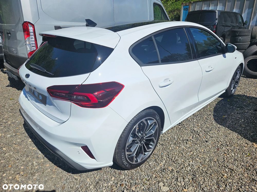 Ford Focus 1.0 EcoBoost mHEV ST-Line X - 7