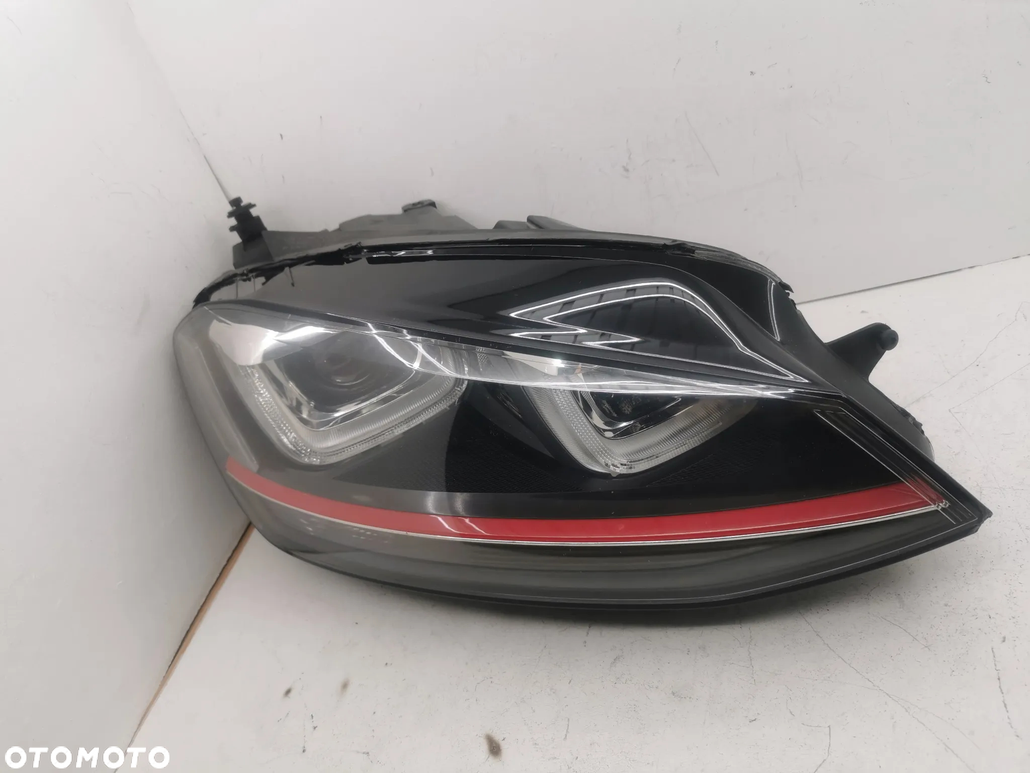 Lampa przód Volkswagen VW Golf VII 7 GTI Bi Xenon LED  przednia prawa - 2
