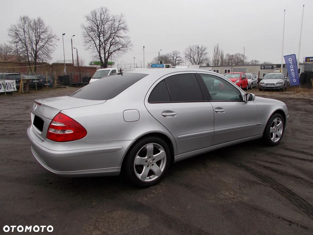 Mercedes-Benz Klasa E - 3