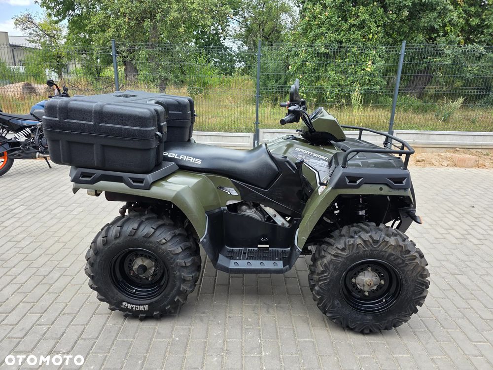 Polaris Sportsman - 4