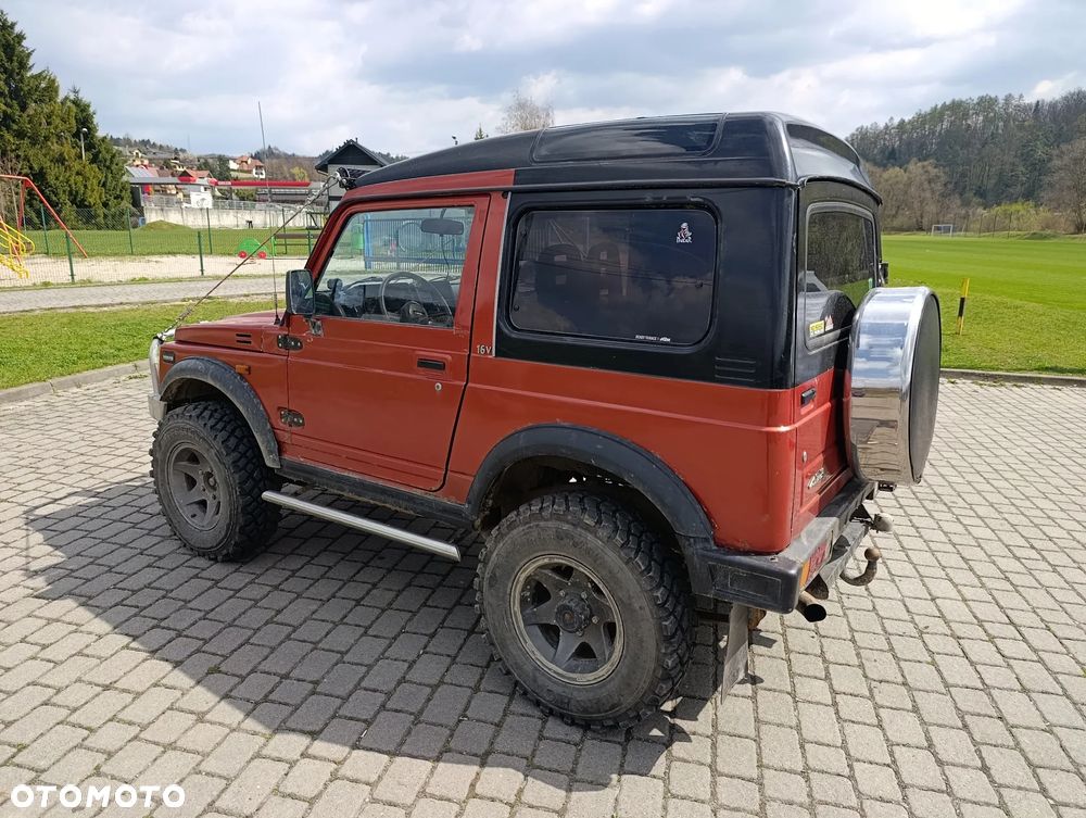 Suzuki Samurai - 10