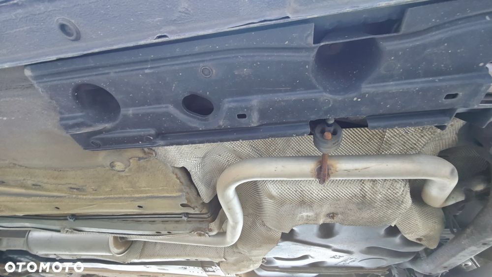 Ford Galaxy 2.0 Titanium - 19