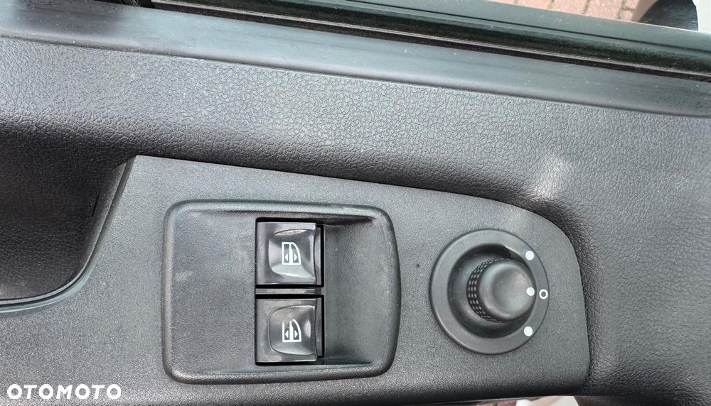 Renault Trafic - 15