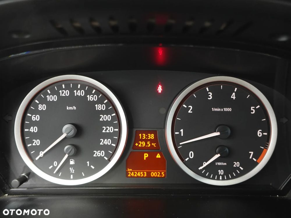 BMW Seria 5 - 39