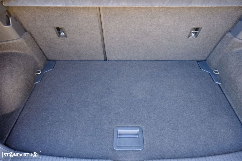 VW T-Cross 1.0 TSI Urban DSG - 29