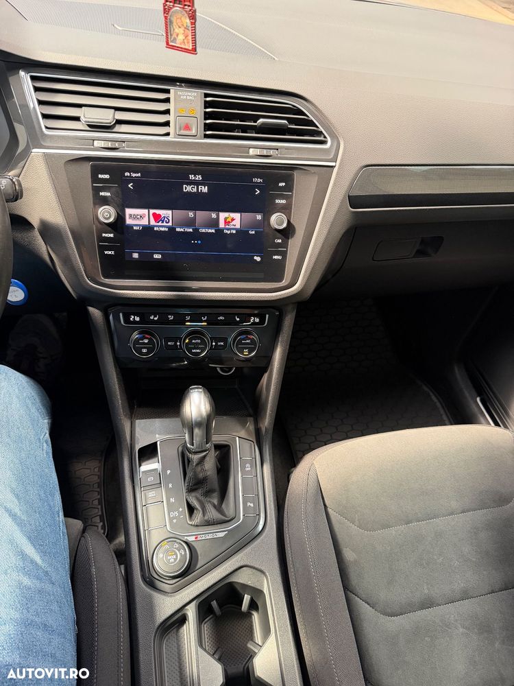 Volkswagen Tiguan 2.0 TDI 4Mot DSG Comfortline - 10