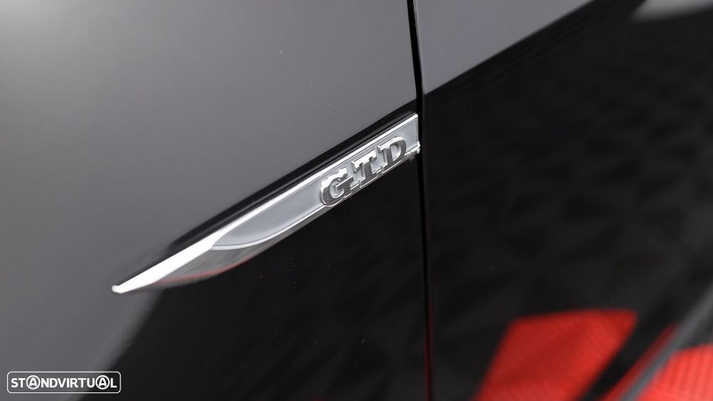 VW Golf Variant 2.0 TDi GTD DSG - 23