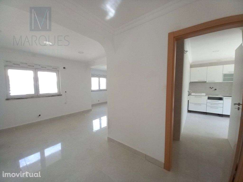 Moradia T5 na Amora - Seixal - Grande imagem: 5/27