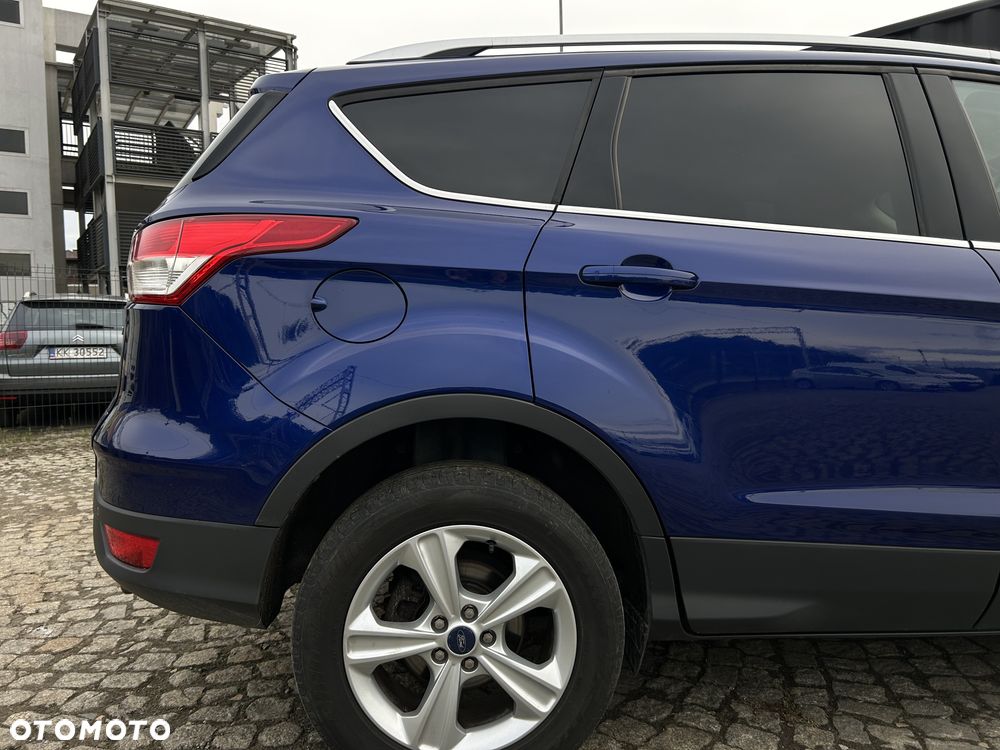 Ford Kuga 1.6 EcoBoost 2x4 SYNC - 37