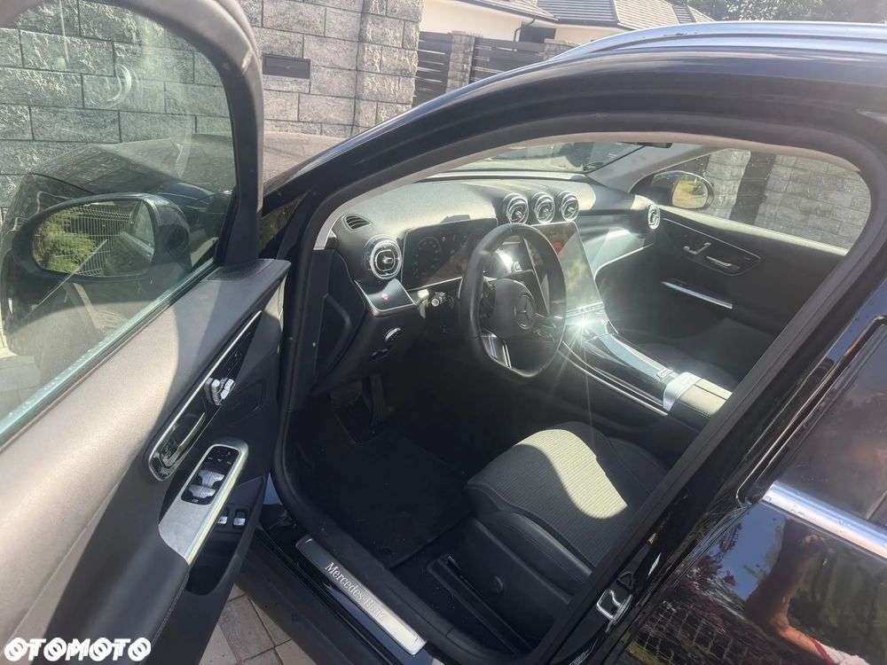 Mercedes-Benz GLC 300 de 4-Matic Business Edition - 5