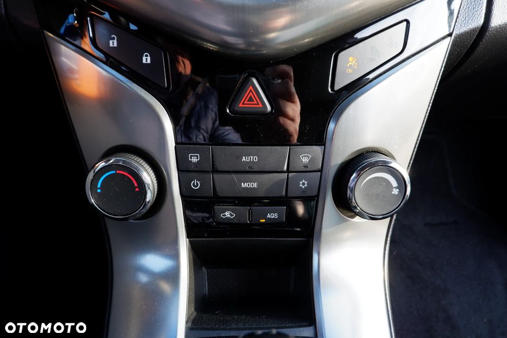 Chevrolet Cruze 1.7TD LT+ - 21