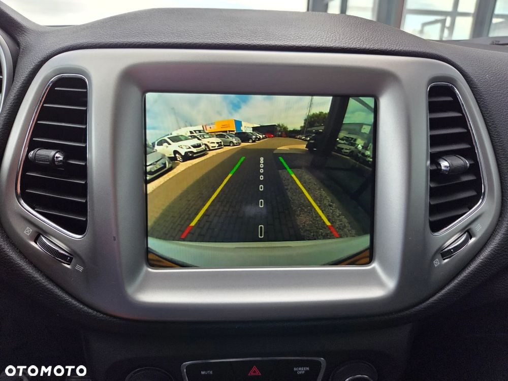 Jeep Compass 1.4 MultiAir Business Line - 33